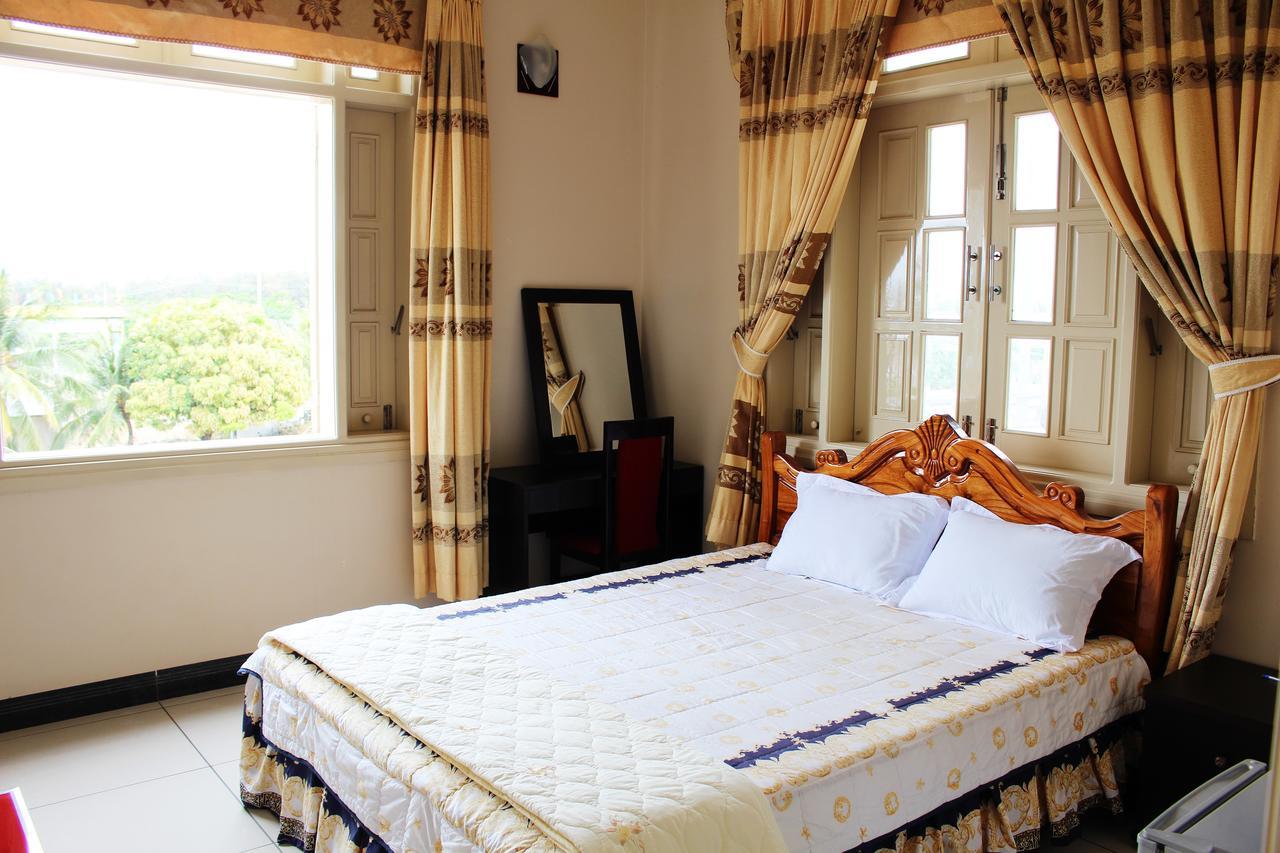 Отель Hoang Gia Doc Let Ninh Hoa Экстерьер фото